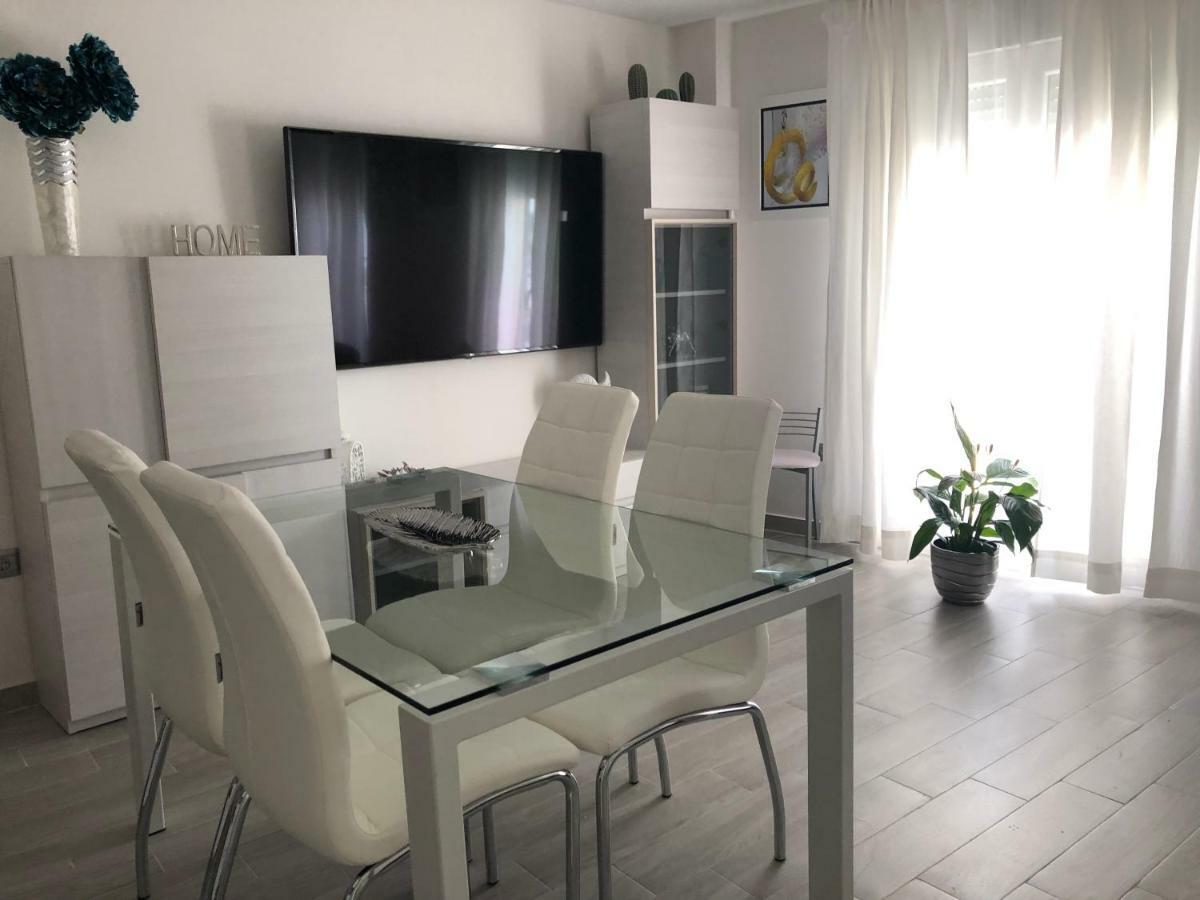 Apartamento 128 Espinel 龙达 外观 照片